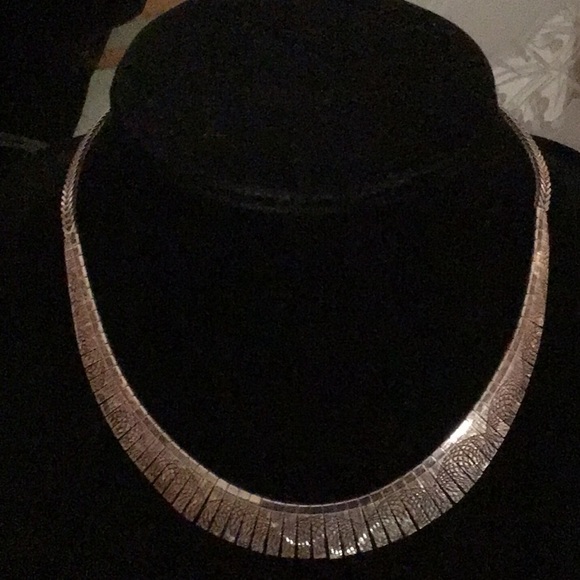 SALE! VINTAGE NECKLACE - GORGEOUS! - Picture 1 of 6